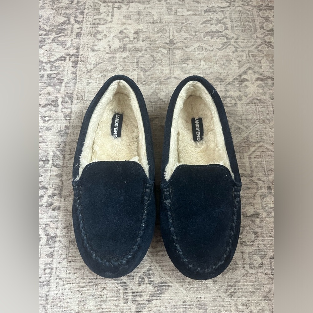 EUC Land’s End Kids Leather Moccasin Slippers - Navy Blue Suede - Size 4